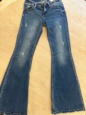 KanCan Signature Low Rise Flare Jeans Size 26 Distressed Stretch Denim